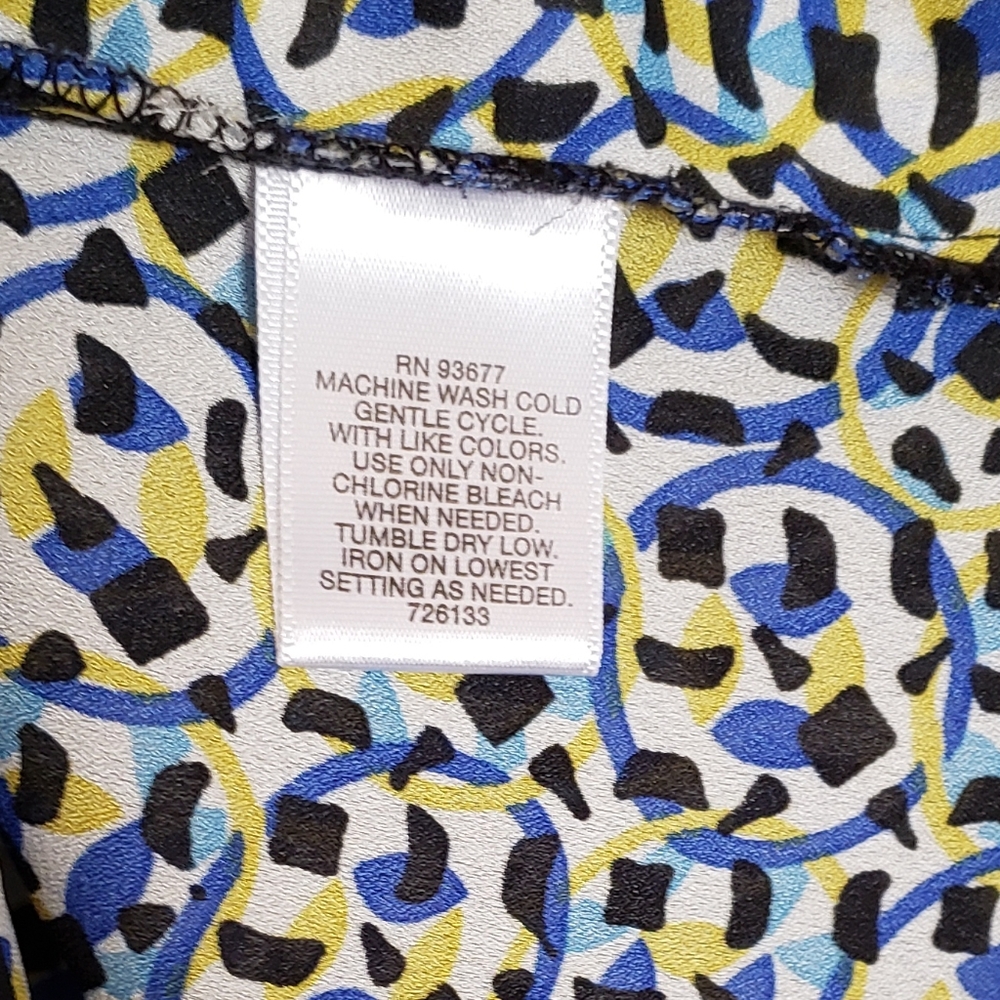 Liz Claiborne Sleeveless Shell Tank Top - Picture 6 of 6